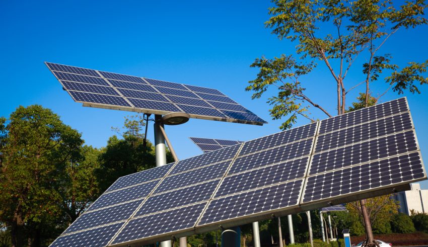 Placas solares térmicas y fotovoltáicas , la situación en España